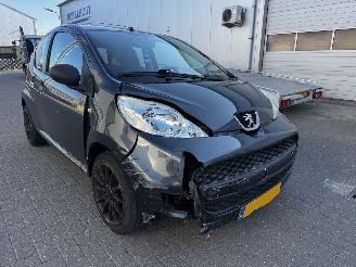 Peugeot 107  picture 9