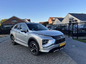 damaged passenger cars Mitsubishi Eclipse Cross 2.4 PHEV Executive | 64.655 KM!! 2023/3