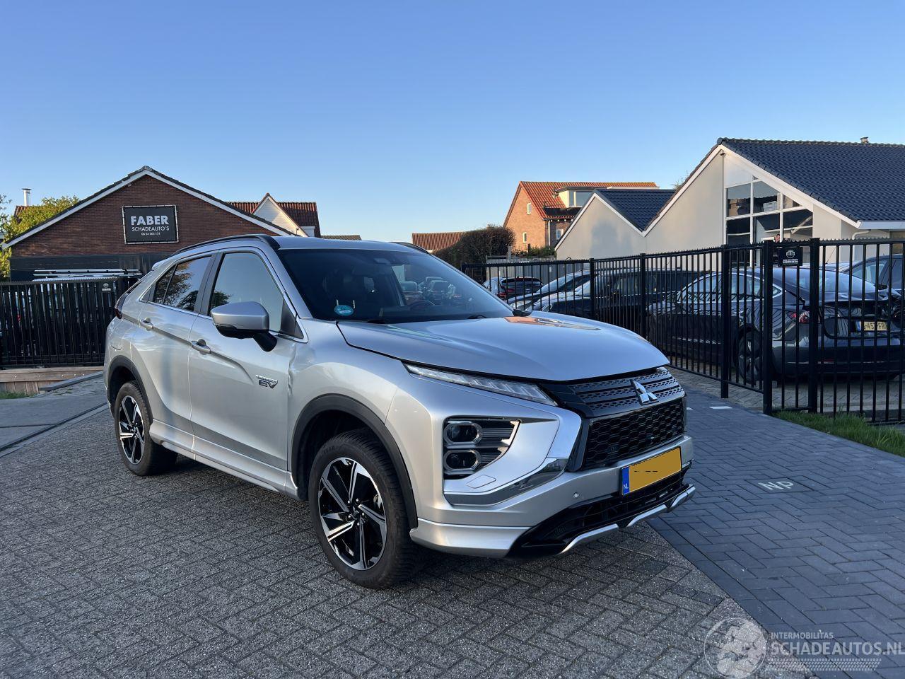 Mitsubishi Eclipse Cross 2.4 PHEV Executive | 64.655 KM!!