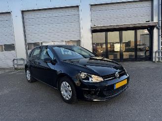 Unfallwagen Volkswagen Golf 1.2 TSI Comfortline 2013/5