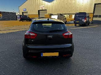 Kia Rio 1.4 CVVT PANO LEER AUTOMAAT !! FULL OPTIONS picture 5
