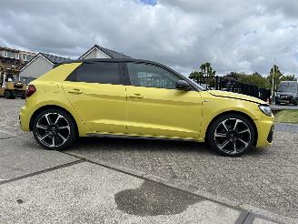 Audi A1 Sportback 30 TFSI S Line edition one picture 4