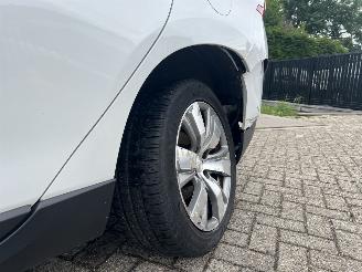 Peugeot 2008 1.2 PureTech Blue Lion picture 21