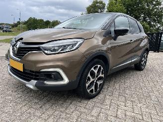 uszkodzony samochody osobowe Renault Captur 0.9 TCe Intens   138.088 KM !! 2017/11