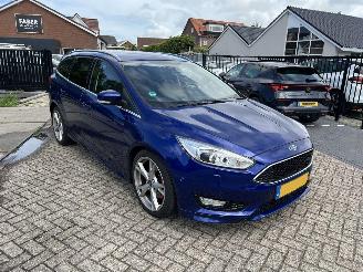 Vaurioauto  passenger cars Ford Focus 2.0 TDCI Titanium | eerste eigenaar!! 2016/3