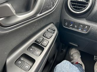 Hyundai Kona EV Premium 64 kWh Panorama! picture 10