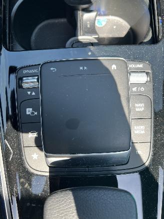 Mercedes GLA 250 e Luxury Line | 74.242 km!! Pano Memory Leder picture 35