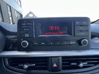 Kia Picanto 1.0 DPi ComfortLine | 10.300 km!! picture 17