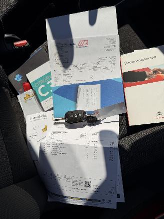 Citroën C3 1.2 PureTech Shine | 90.875 km!! picture 18