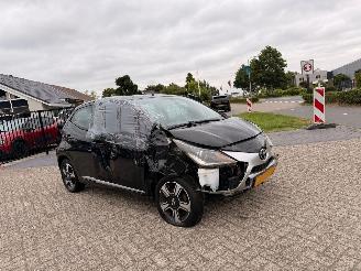 Toyota Aygo 1.0 VVT-i x-clusiv | 44.274 km!! picture 5