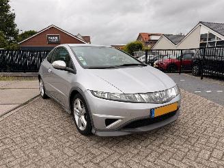 Honda Civic 1.8 Type S picture 4
