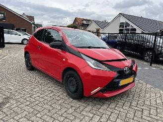 damaged passenger cars Toyota Aygo 1.0 VVT-i x 112.286 KM !! 2017/5