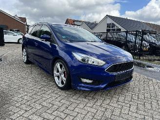 skadebil auto Ford Focus 2.0 TDCI Titanium Automaat 1st owner 2016/3