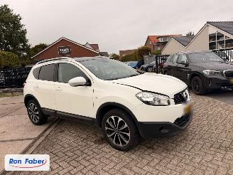 Nissan Qashqai 1.6 Connect Edition picture 3