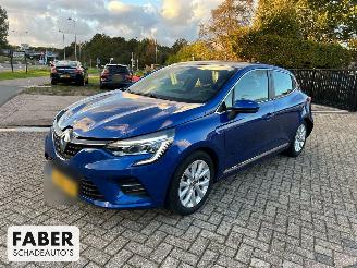 Voiture accidenté Renault Clio 1.0 TCe Intens | 37.279 km!! 2019/12