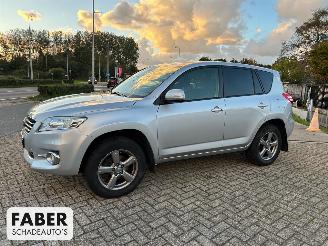 Toyota Rav-4 2.0 VVTi Executive Business picture 2