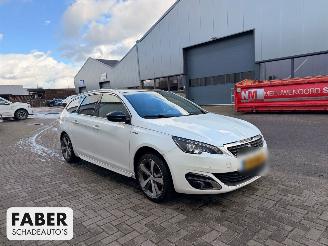 Voiture accidenté Peugeot 308 1.2 PureTech GT-line 2016/9