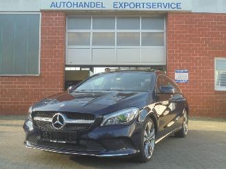 Damaged car Mercedes Cla-klasse CLA 200 Shooting Brake Urban,Panorama,Leer, Navi 2018/3