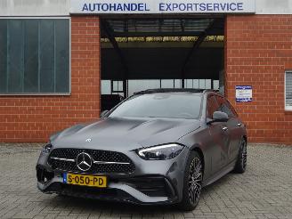 krockskadad bil auto Mercedes C-klasse Estate 200 AMG Line Hybride 205pk, Panorama, Leer 2023/3