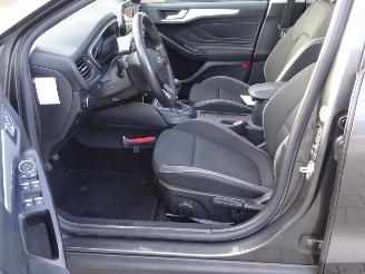 Ford Focus 1.0 EcoBoost Trend Edition Business Panorama, Airco, Navi picture 9