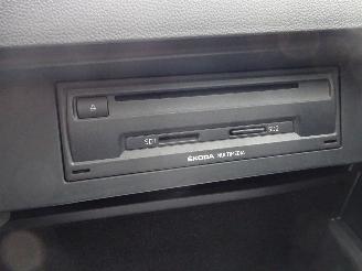 Skoda Octavia 1.6 TDI 105pk Greentech Ambition, Climare & Cruise, Navi picture 11