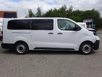 Toyota ProAce Long Extra Range Cool 75 kWh 100kw Electric, 9 persoons, Airco, Navi, Cruise picture 5