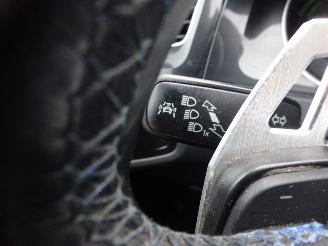 Volkswagen Golf GTE Pug-in Hybride 110kw, Panorama, Lane assist picture 16