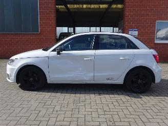 Audi A1 Sportback Ultra 1.0 TSFI, Airco, Navi, PDC picture 10