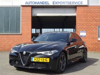 Auto incidentate Alfa Romeo Giulia Super Business 2.2 JTD, Leer, Navi, Cruise & Climate 2019/3