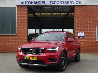 Vaurioauto  passenger cars Volvo XC40 Recharge T5 Plug-inn Hybride 132kw, Panorama, Leer, Harman Kardon 2020/12
