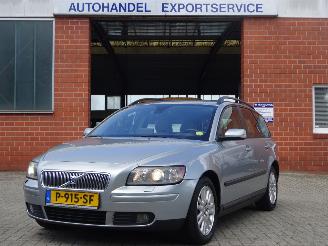 Schadeauto Volvo V-50 Momentum 2.4i Automaat 125kw, Leer, Navi, Cruise, APK 2006/3