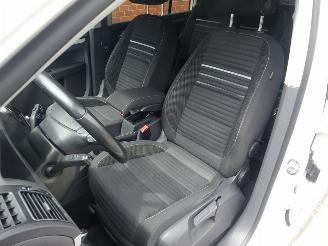Volkswagen Touran \"Cup\" 105 pk Comfortline 7 persoons, Climate & Cruise control picture 20
