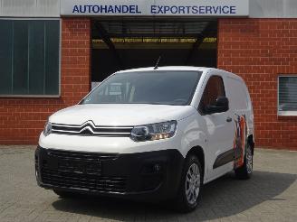 skadebil bedrijf Citroën Berlingo \"Club\" 1.2i 81kw/110pk Euro6, Airco, Cruise, Schuifdeur, 3 zitplaatsen 2020/12