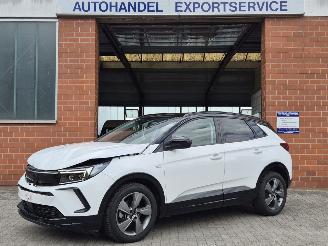 damaged passenger cars Opel Grandland GS Line, Cruisecontrol, Climatecontrol 2024/9