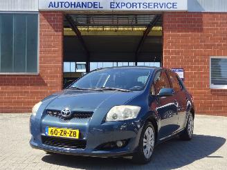 Schadeauto Toyota Auris 1.6i 16V Linea Sol, Climate & Cruise, Trekhaak, El.pakket 2008/5