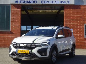 Schadeauto Dacia Jogger 1.0 TCe 110 Expression 7persoons, Airco, Cruise 2023/6