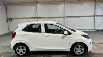 Schadeauto Kia Picanto 1.0CVVT 49kW EconomyPlusLine 2018/9