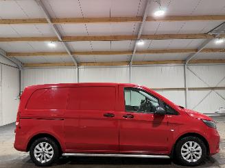 krockskadad bil bedrijf Mercedes Vito 111CDI 1.6 84kW Airco Functional Lang 2018/12