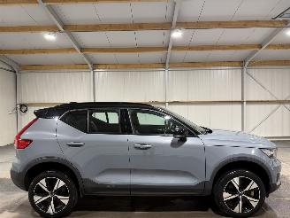 Schadeauto Volvo XC40 Recharge P8 78kWh 408PK! AWD R-Design 2020/12