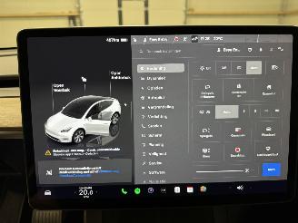 Tesla Model Y 75kWh Long Range AWD 258kW picture 16