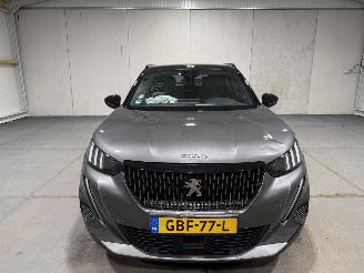 Peugeot 2008 1.2 PureTech 96kW Automaat GT picture 4