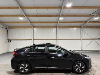  Hyundai Ioniq 1.6GDi 77kW Automaat Schuifkantel Premium 2018/7