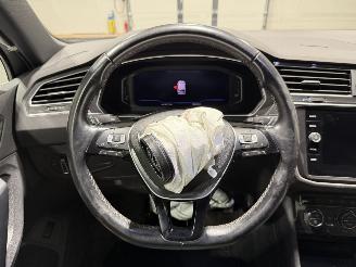 Volkswagen Tiguan 1.5TSI 110kW Automaat ACT Highline Business R picture 31