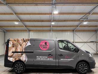 damaged commercial vehicles Renault Trafic 1.6DCI 88kW L2H1 Comfort 2019/5