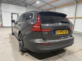 Volvo V-60 2.0B3 120kW Automaat Essential Edition picture 31