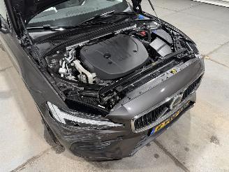 Volvo V-60 2.0B3 120kW Automaat Essential Edition picture 27