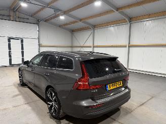 Volvo V-60 2.0B3 120kW Automaat Essential Edition picture 12