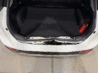 Kia Niro 1.6GDI 77kW Hybrid DynamicLine picture 29