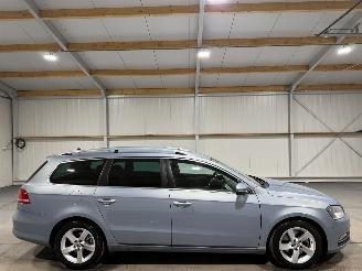 Unfallwagen Volkswagen Passat 1.6TDI 77kW Executive Edition 2013/12
