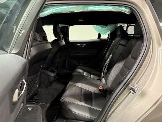 Volvo V-60 2.0T5 184kW Automaat  R-Design picture 32